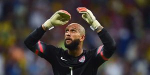 Tim Howard bày tỏ quan điểm đáng ngại về Mauricio Pochettino